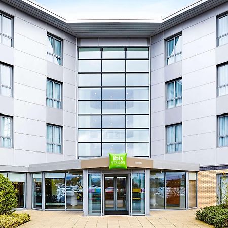 Hotel Ibis Styles Barnsley Exterior foto