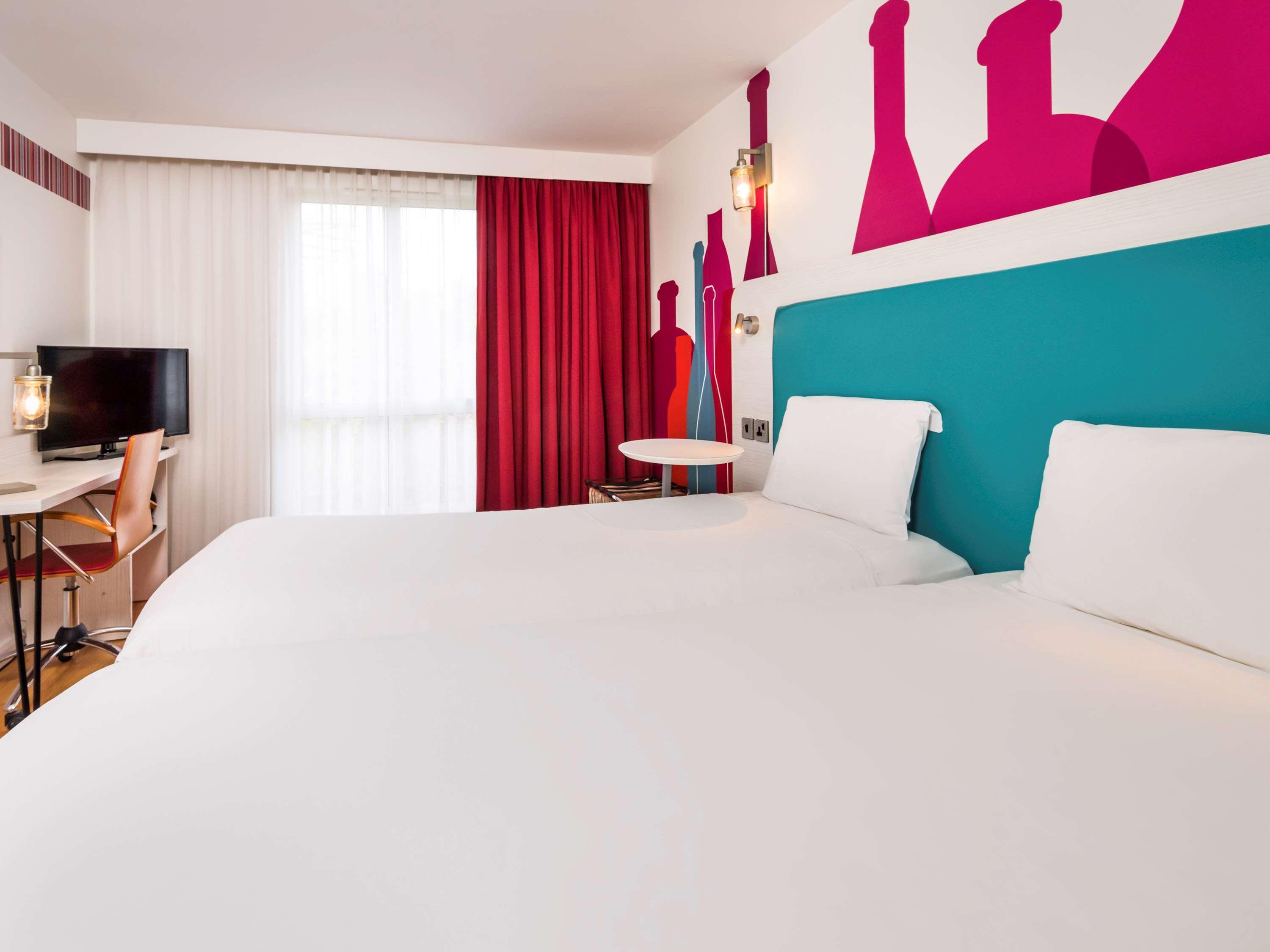 Hotel Ibis Styles Barnsley Exterior foto