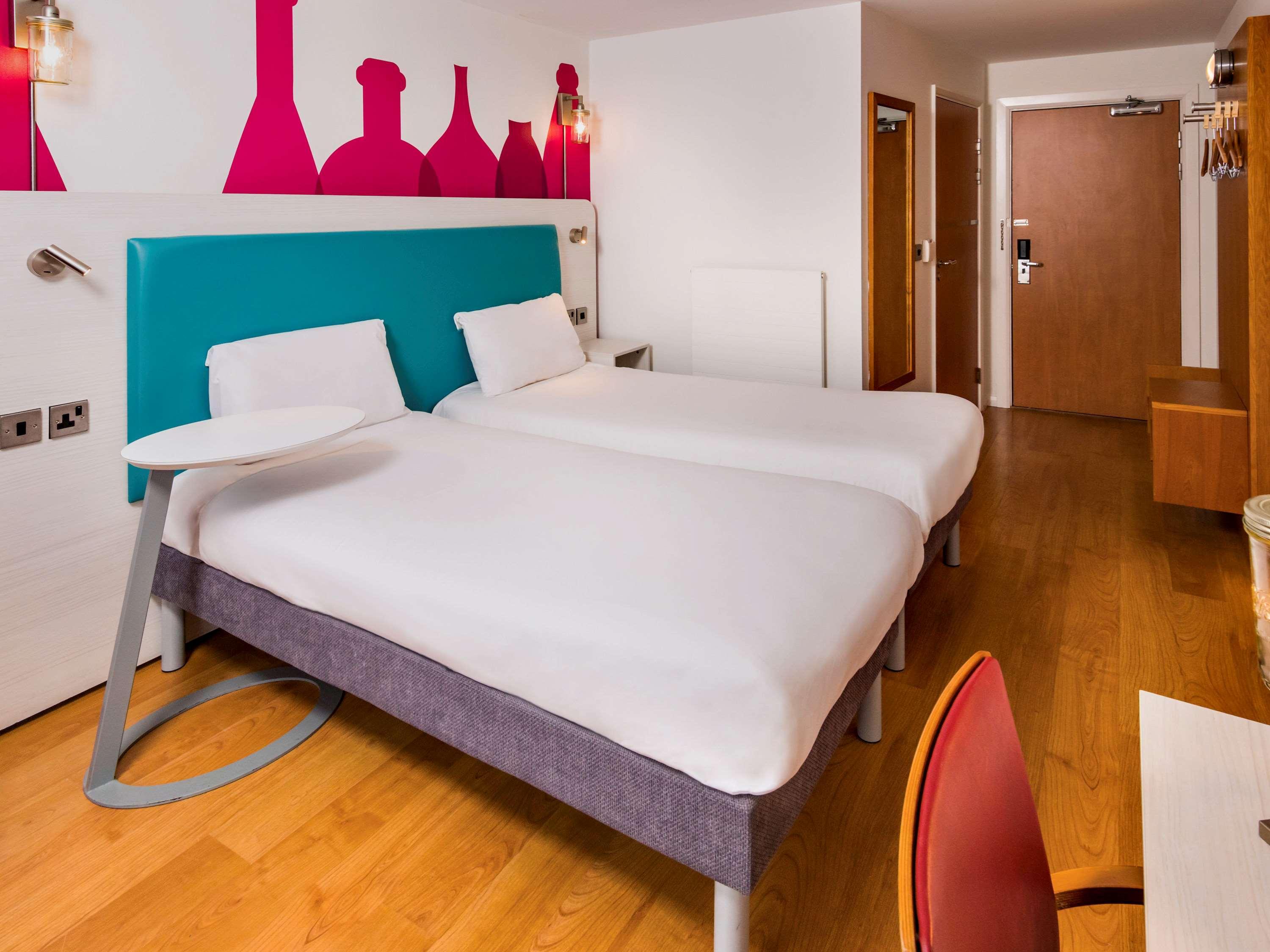 Hotel Ibis Styles Barnsley Exterior foto