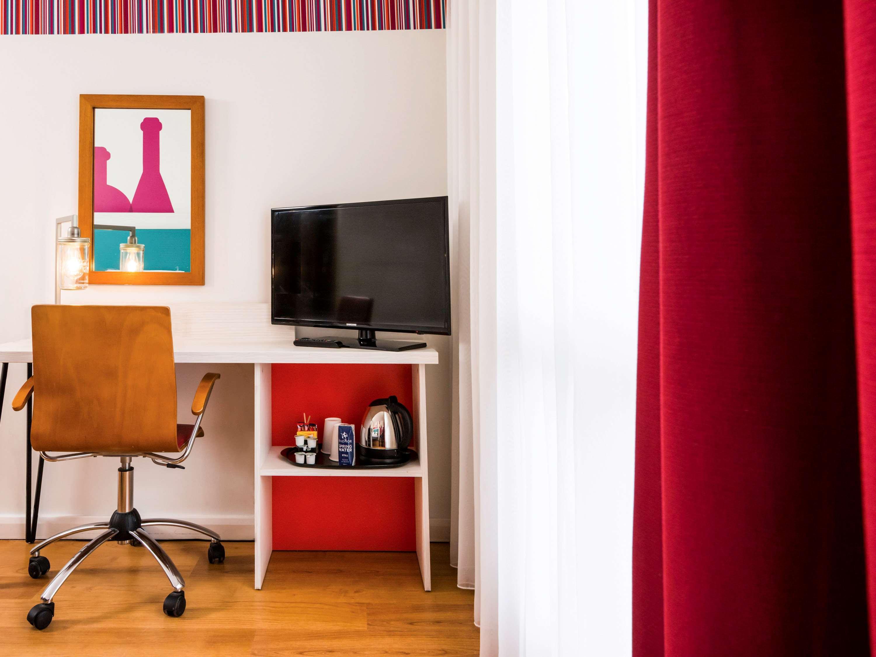 Hotel Ibis Styles Barnsley Exterior foto