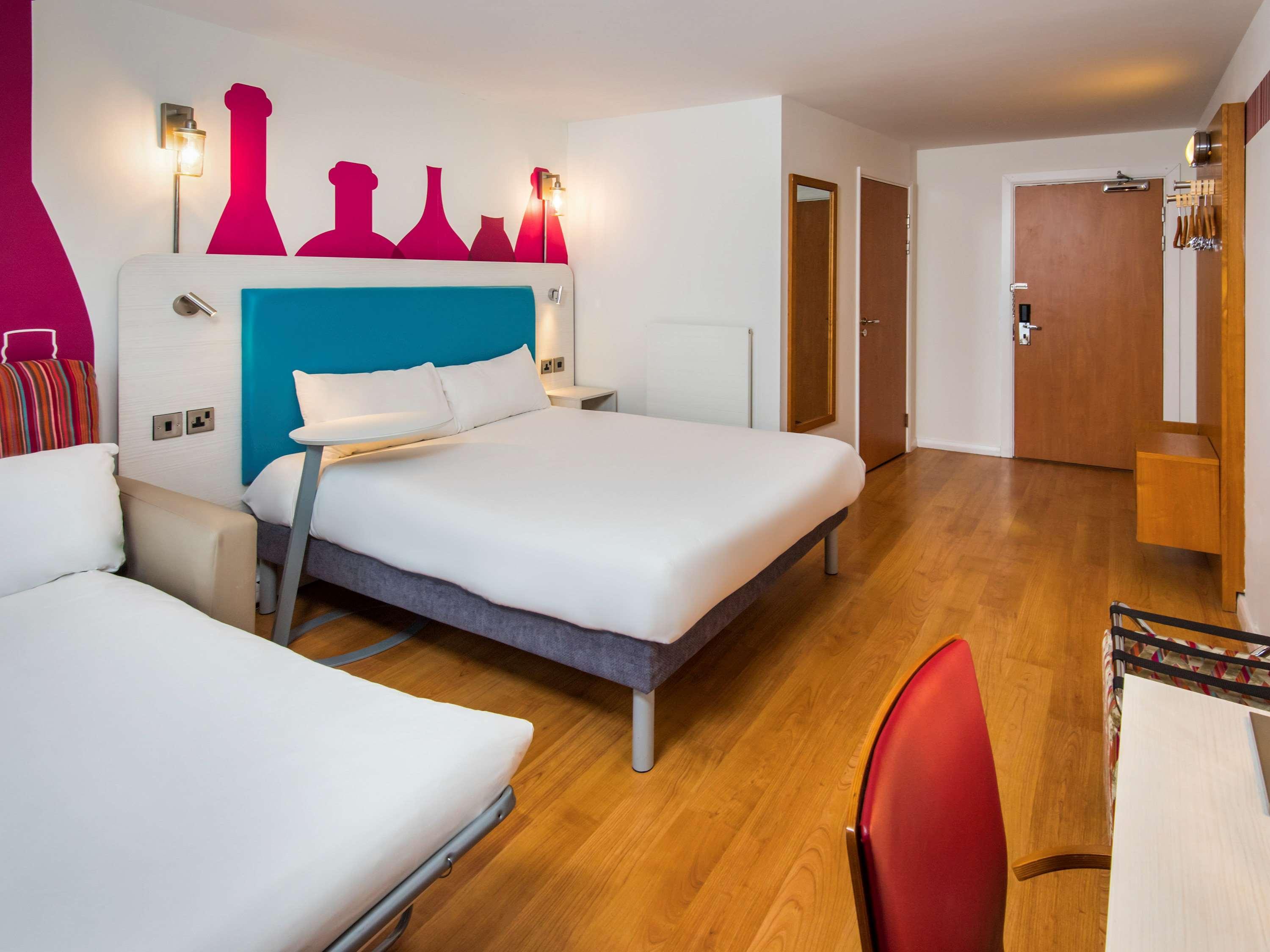 Hotel Ibis Styles Barnsley Exterior foto