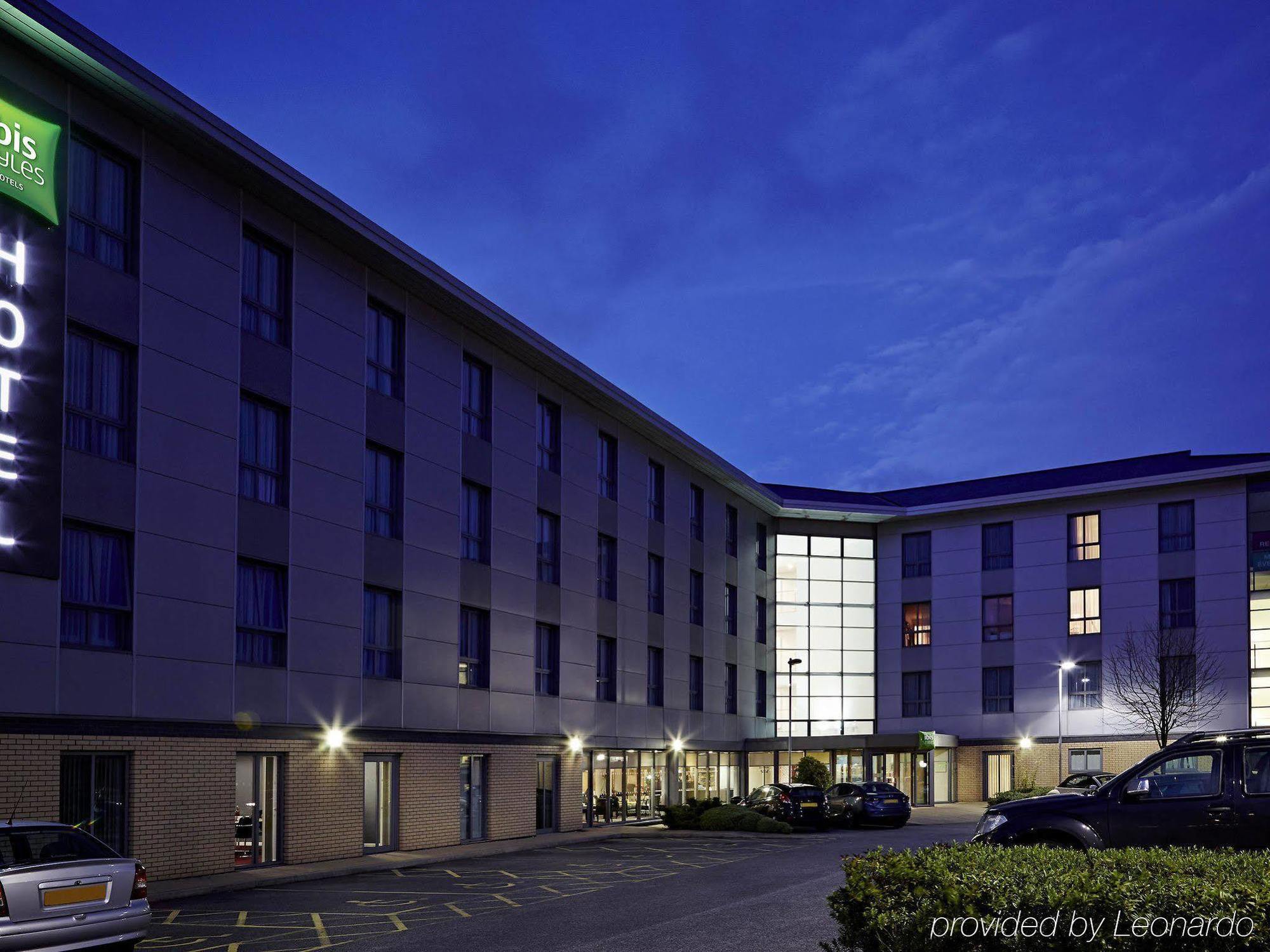 Hotel Ibis Styles Barnsley Exterior foto